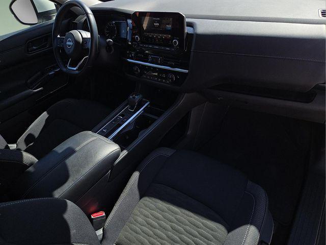 used 2025 Nissan Pathfinder car, priced at $28,800