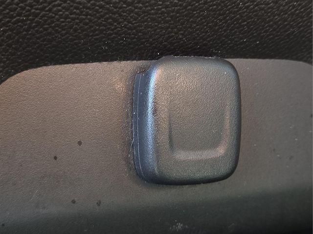 used 2015 Chevrolet Colorado car, priced at $14,000