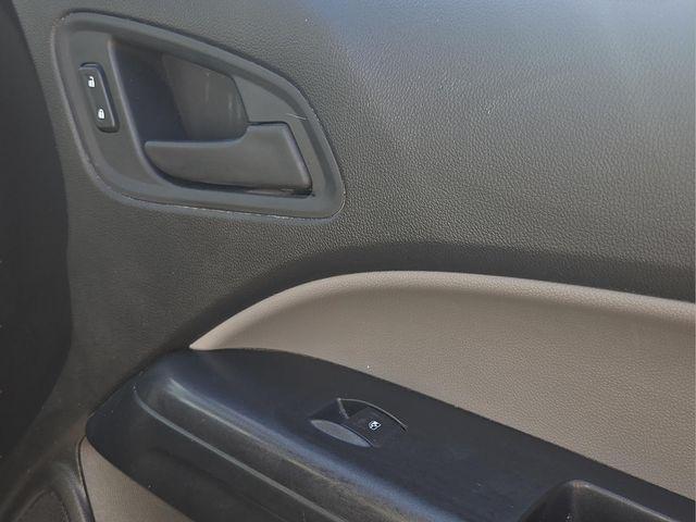used 2015 Chevrolet Colorado car, priced at $14,000