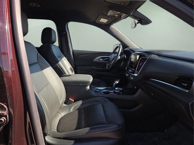 used 2022 Chevrolet Traverse car, priced at $30,500