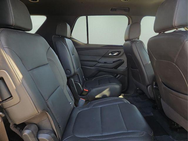 used 2022 Chevrolet Traverse car, priced at $30,500
