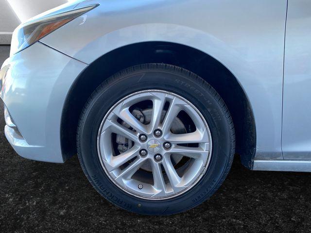 used 2017 Chevrolet Cruze car