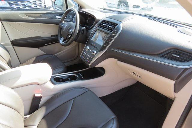 used 2017 Lincoln MKC car