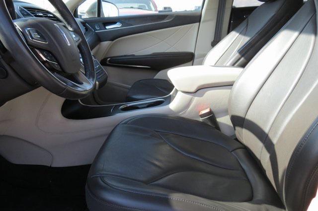 used 2017 Lincoln MKC car
