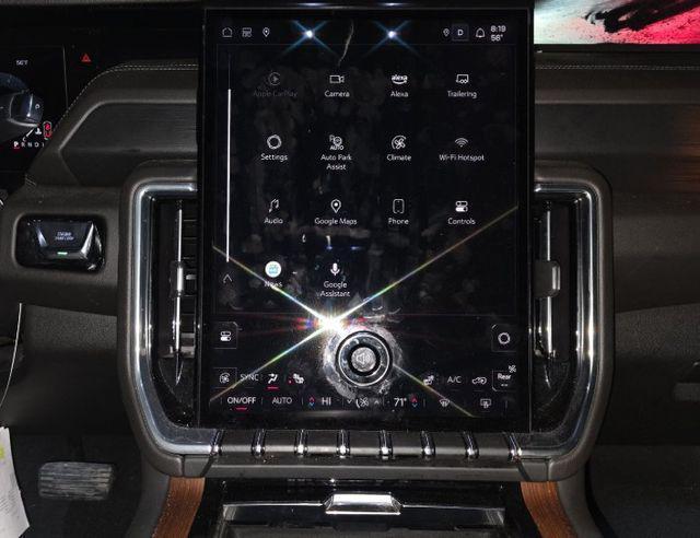 used 2025 GMC Yukon car, priced at $68,000