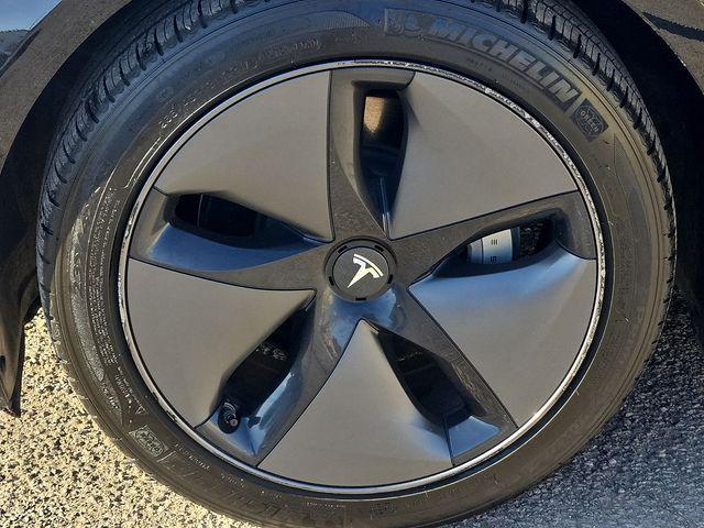 used 2018 Tesla Model 3 car, priced at $21,500