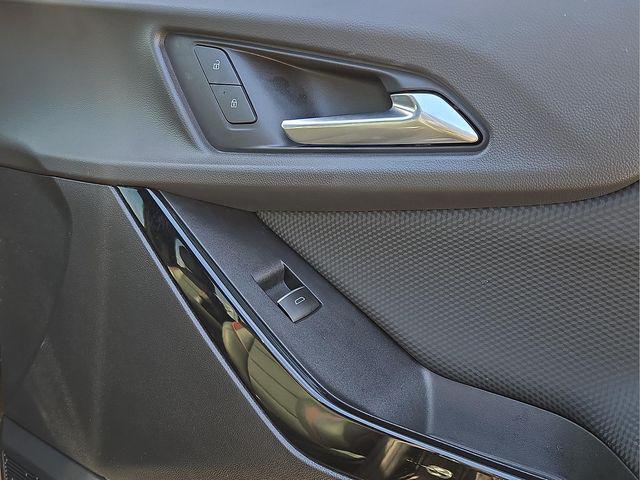 used 2026 Chevrolet Equinox car, priced at $32,000