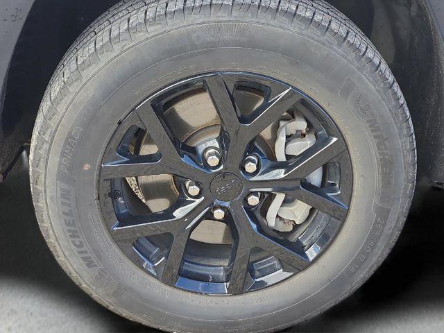 used 2024 Jeep Grand Cherokee L car, priced at $31,700