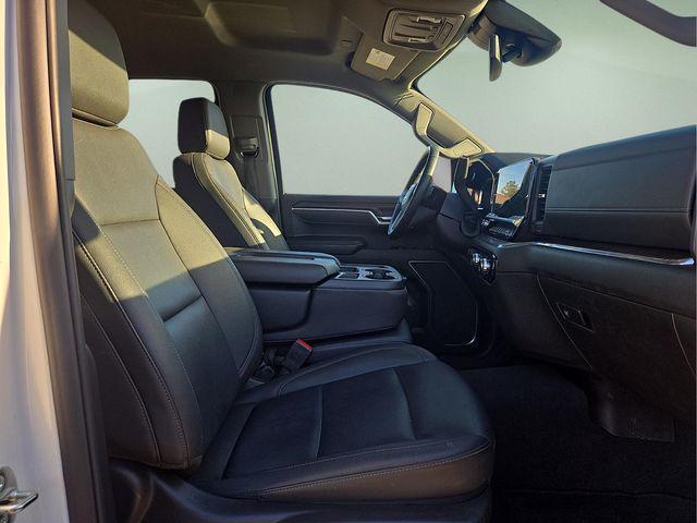 used 2025 GMC Sierra 1500 car, priced at $44,900