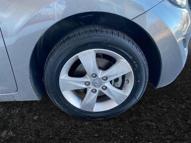 used 2013 Hyundai Elantra car