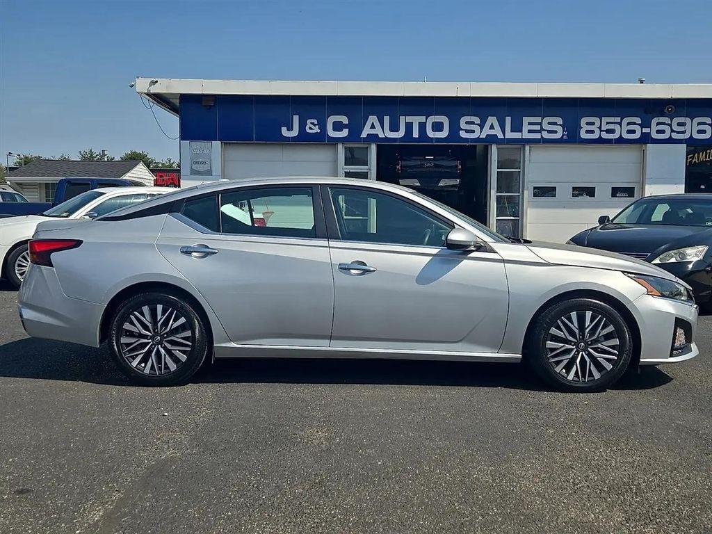 used 2023 Nissan Altima car, priced at $21,900