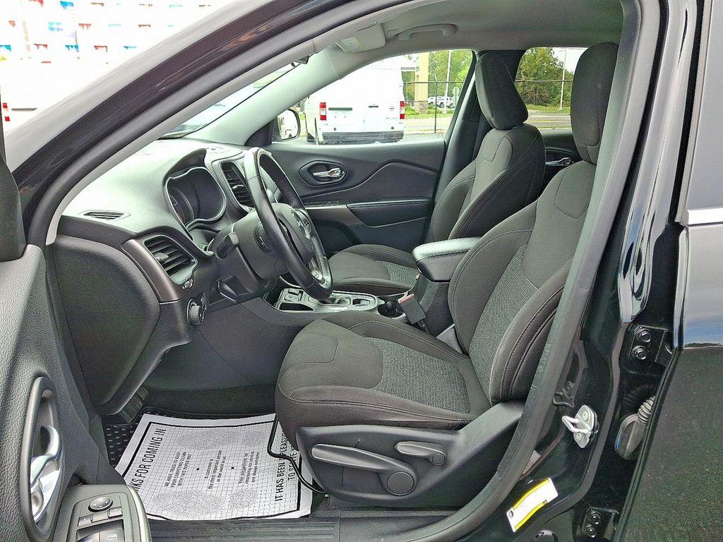 used 2019 Jeep Cherokee car, priced at $15,900