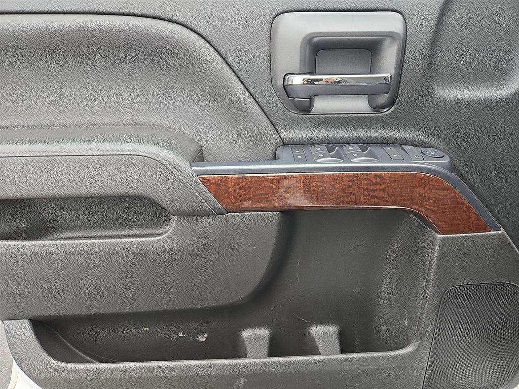 used 2017 GMC Sierra 1500 car, priced at $26,800