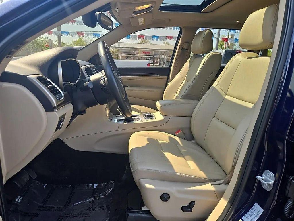 used 2017 Jeep Grand Cherokee car, priced at $17,900
