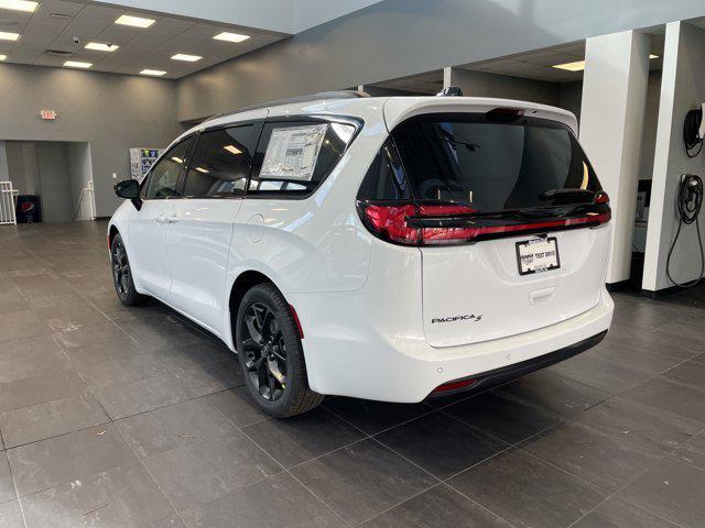 new 2026 Chrysler Pacifica car, priced at $49,165