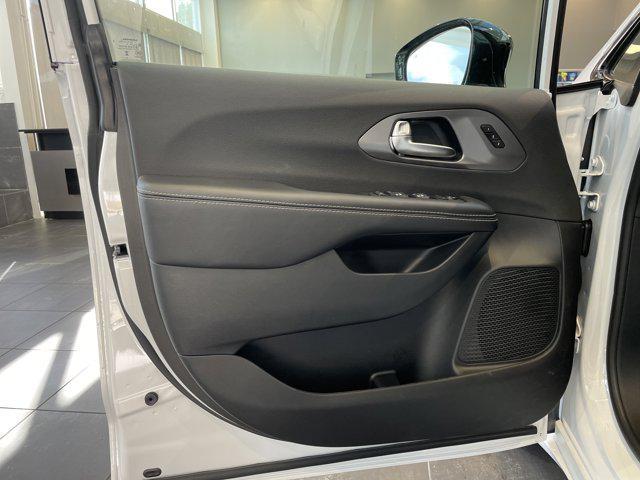 new 2026 Chrysler Pacifica car, priced at $49,165