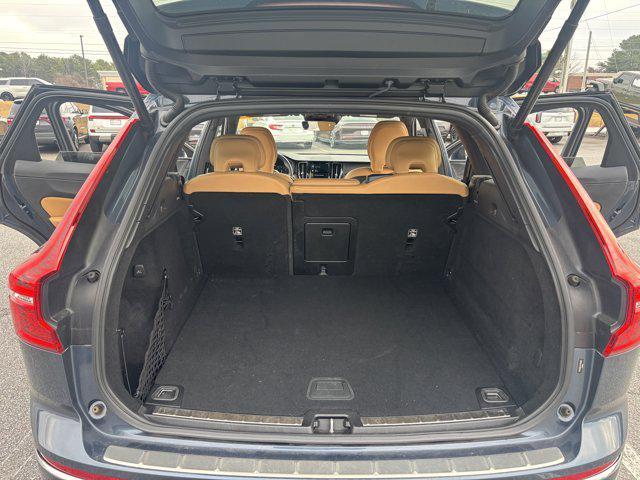 used 2020 Volvo XC60 car, priced at $25,046