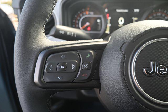 new 2025 Jeep Gladiator car, priced at $43,245