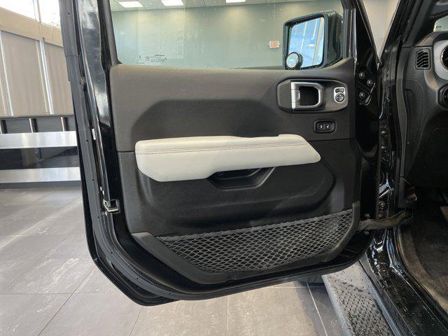 used 2023 Jeep Gladiator car, priced at $36,989