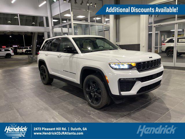 new 2026 Jeep Grand Cherokee car, priced at $47,985