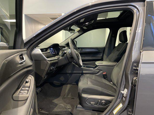 new 2025 Jeep Grand Cherokee L car, priced at $43,720