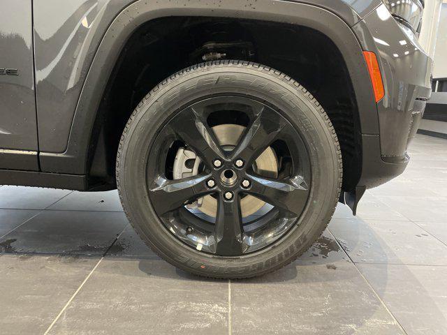 new 2025 Jeep Grand Cherokee L car, priced at $43,375