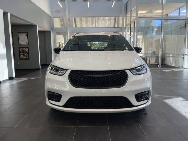 new 2026 Chrysler Pacifica car, priced at $46,315