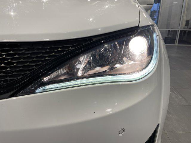 used 2020 Chrysler Pacifica Hybrid car, priced at $23,998