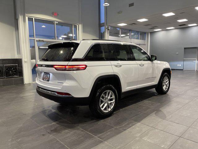 new 2025 Jeep Grand Cherokee car, priced at $41,575