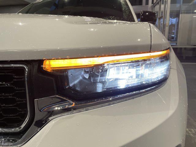 new 2025 Jeep Grand Cherokee car, priced at $41,575