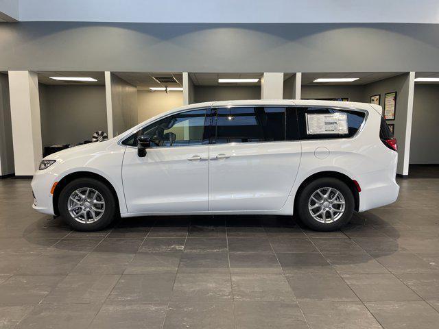 new 2026 Chrysler Pacifica car, priced at $40,920