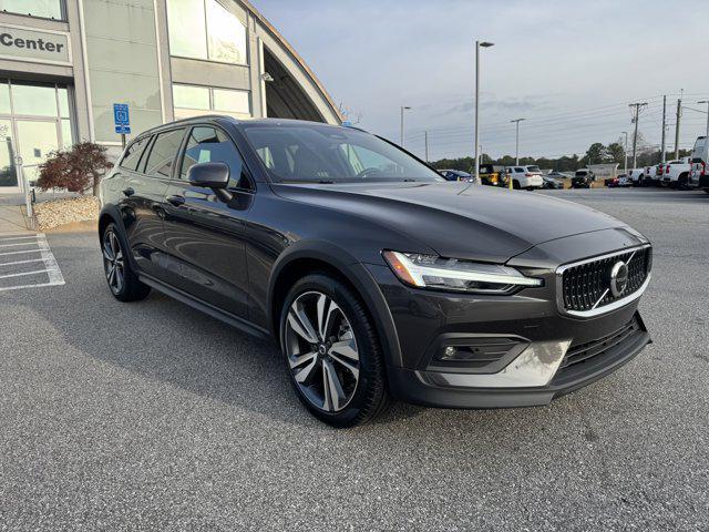used 2025 Volvo V60 Cross Country car, priced at $37,912