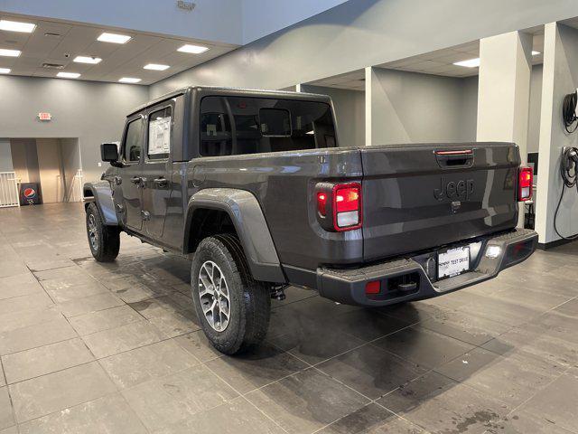 new 2026 Jeep Gladiator car, priced at $48,060