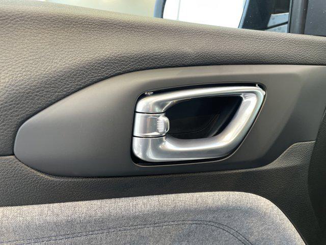 new 2026 Jeep Compass car, priced at $26,595