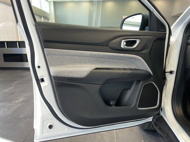 new 2026 Jeep Compass car, priced at $26,595