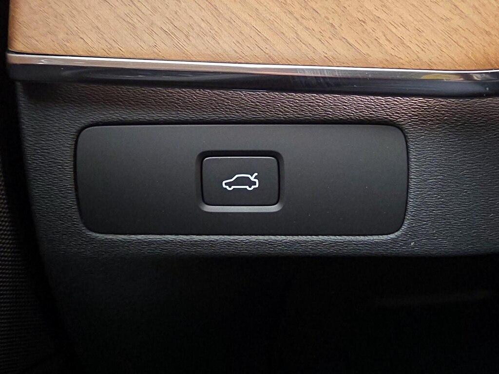 used 2023 Volvo XC90 car, priced at $41,998