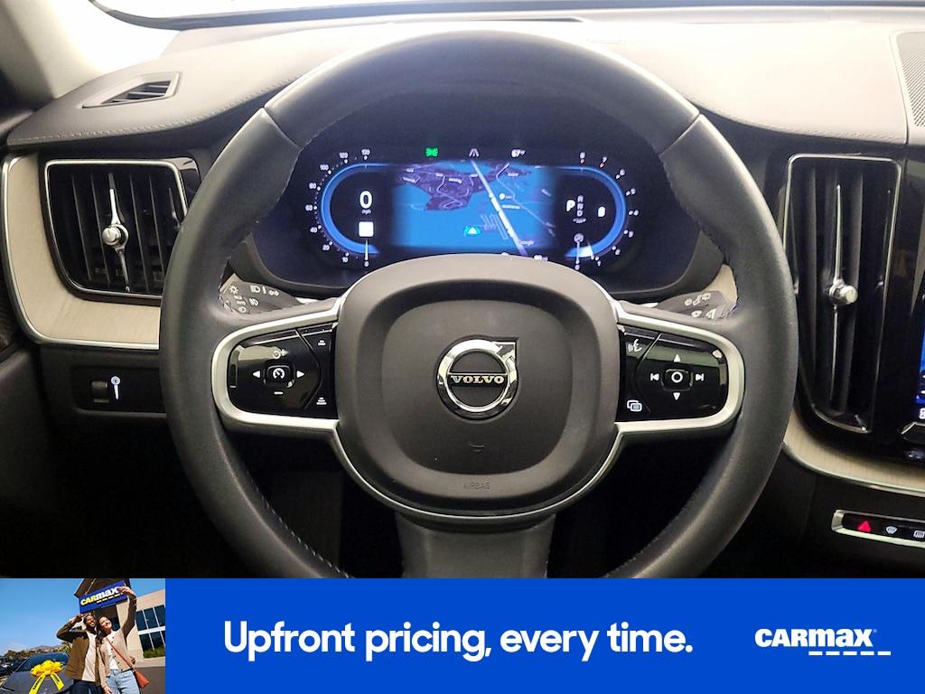 used 2022 Volvo XC60 car, priced at $27,998