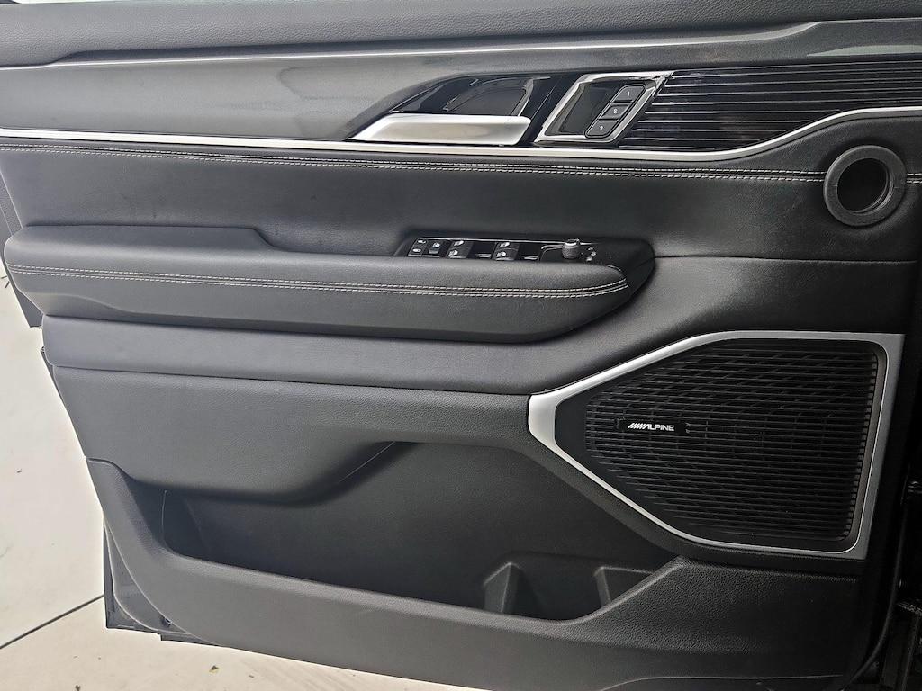 used 2022 Jeep Wagoneer car, priced at $48,998