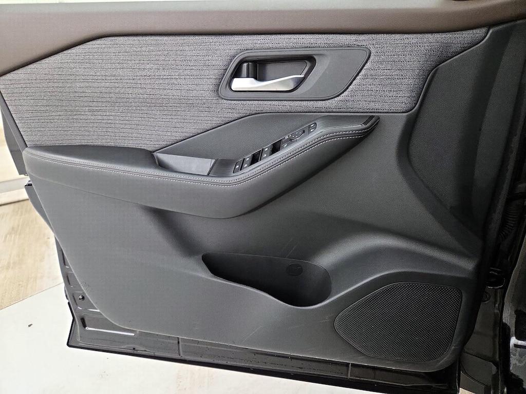 used 2023 Nissan Rogue car, priced at $23,998