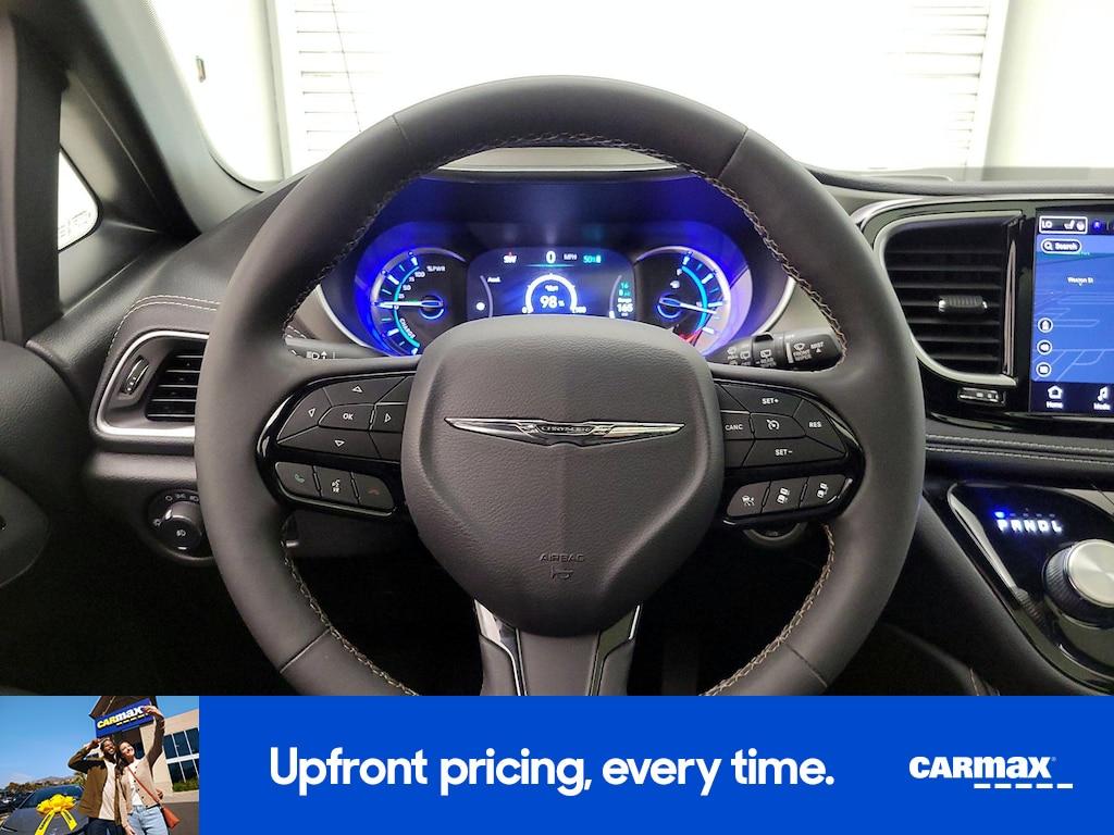 used 2023 Chrysler Pacifica Hybrid car, priced at $34,998