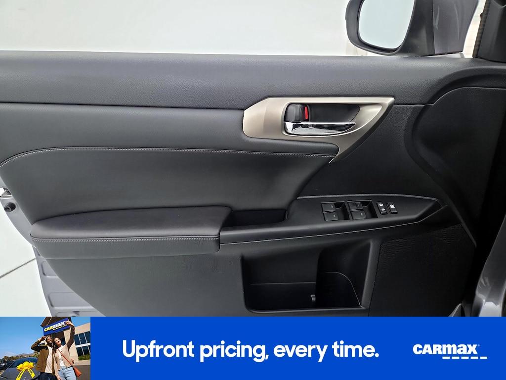 used 2015 Lexus CT 200h car, priced at $18,998
