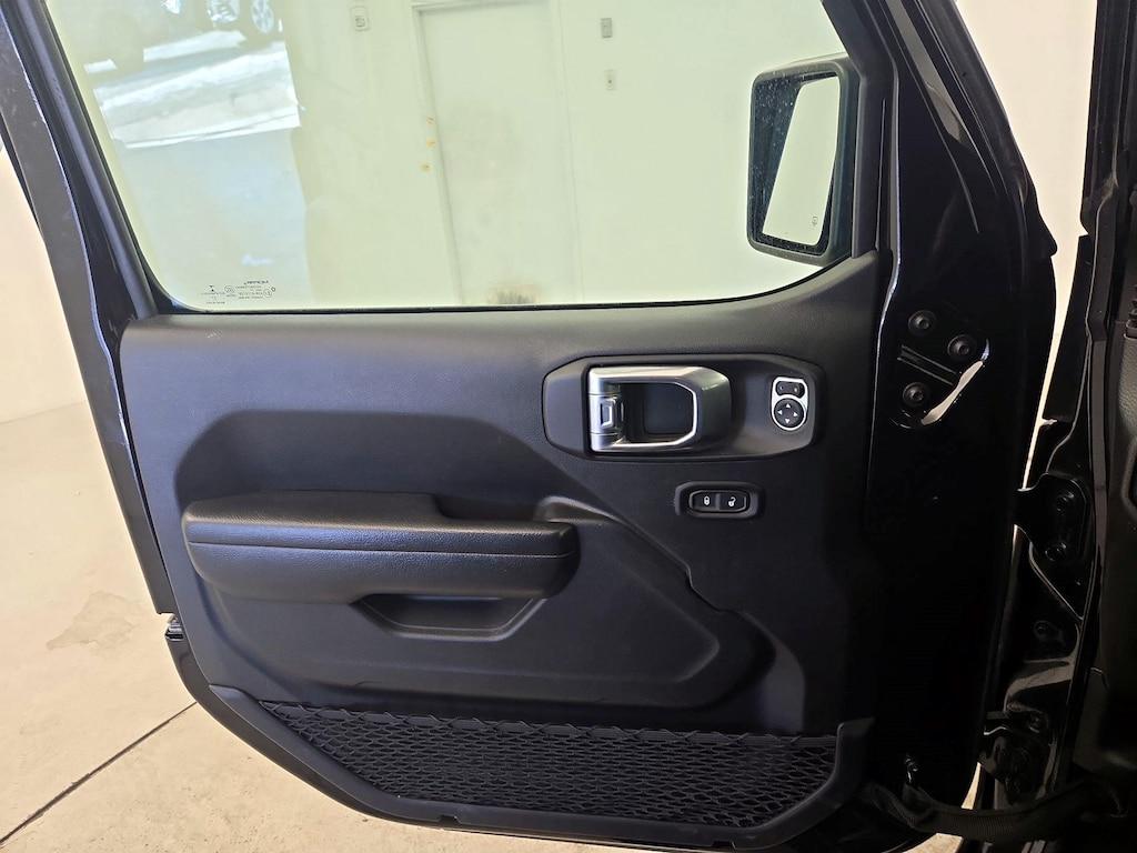 used 2021 Jeep Wrangler car, priced at $27,998