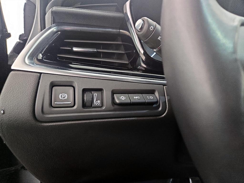 used 2024 Cadillac XT6 car, priced at $41,998