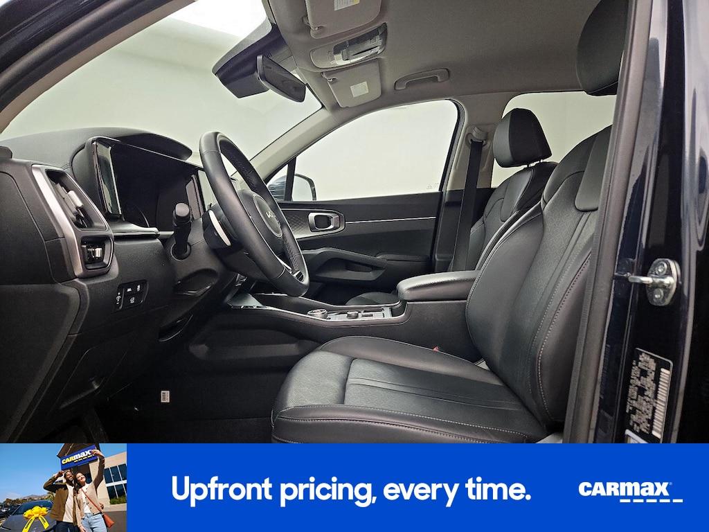 used 2023 Kia Sorento Hybrid car, priced at $31,998