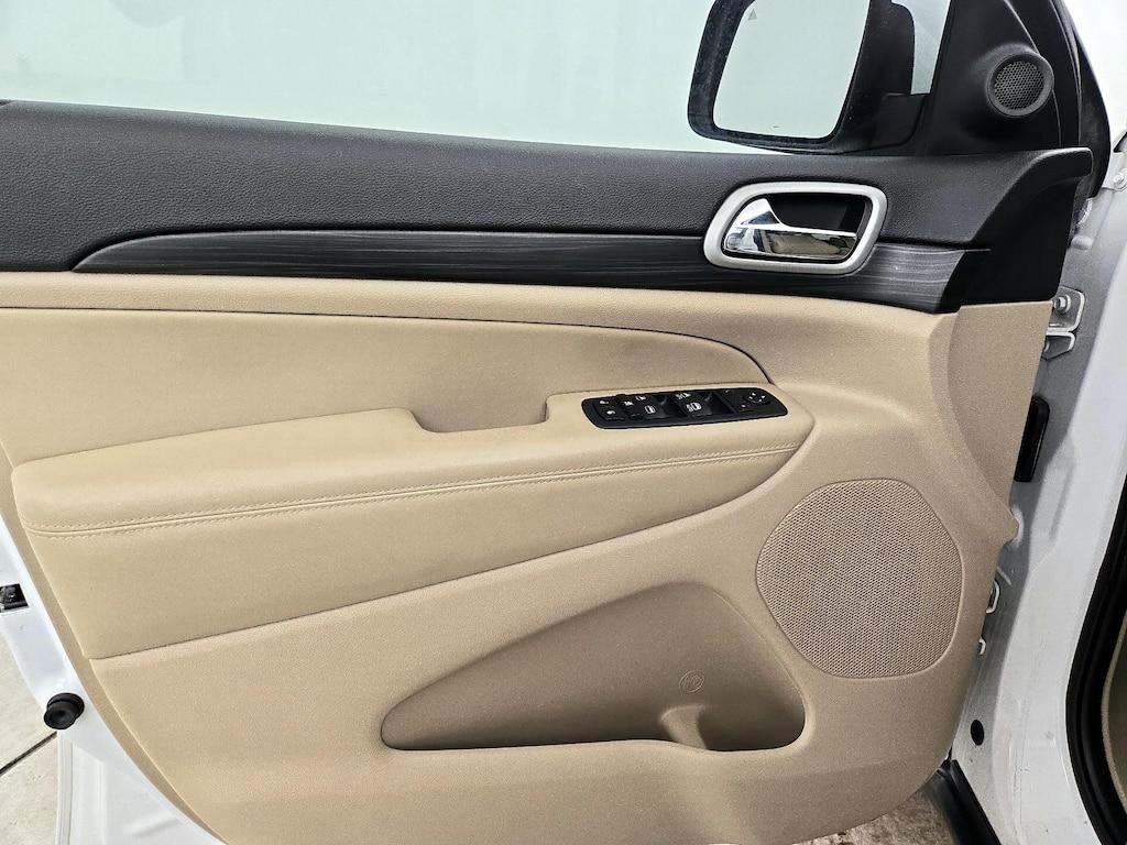 used 2022 Jeep Grand Cherokee WK car, priced at $24,998