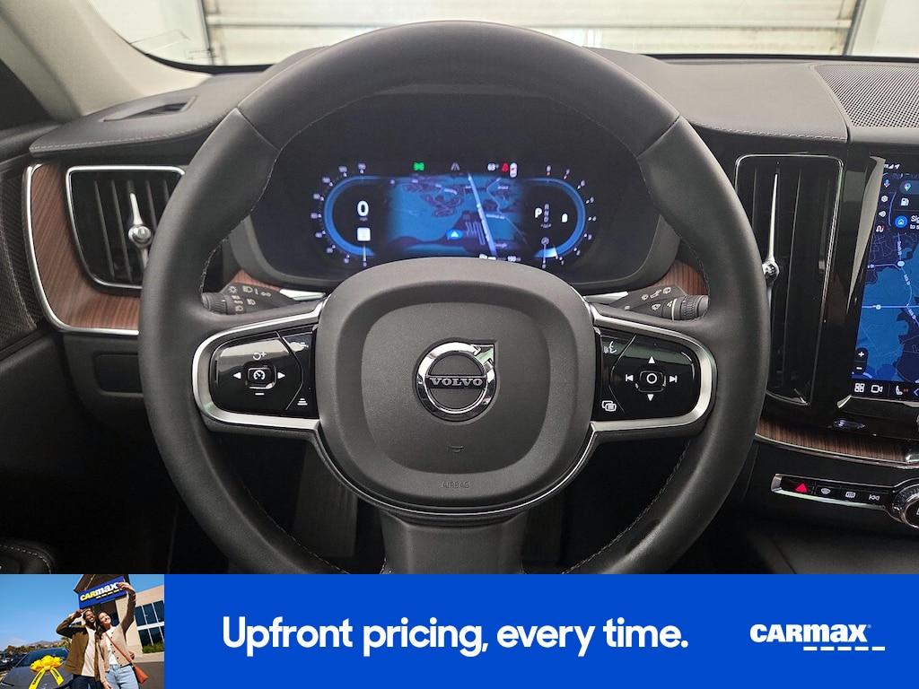 used 2023 Volvo XC60 car, priced at $31,998