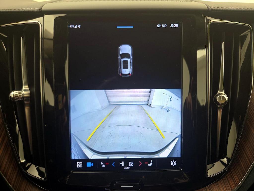 used 2023 Volvo XC60 car, priced at $31,998