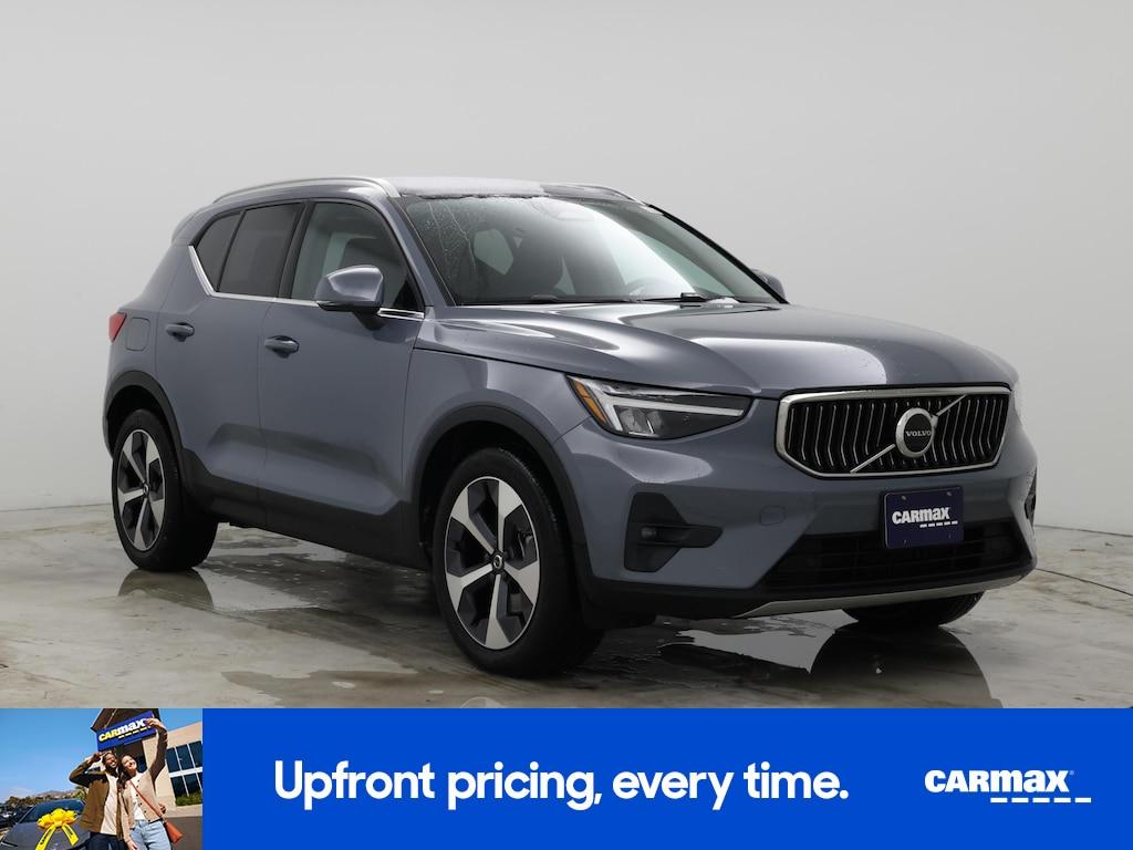 used 2023 Volvo XC40 car, priced at $30,998