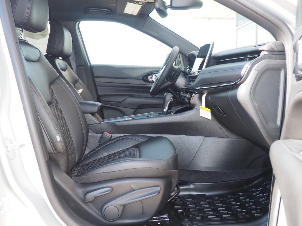 new 2026 Jeep Compass car, priced at $33,140