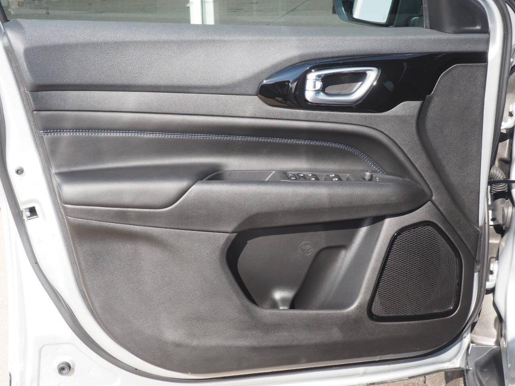 new 2026 Jeep Compass car, priced at $33,140